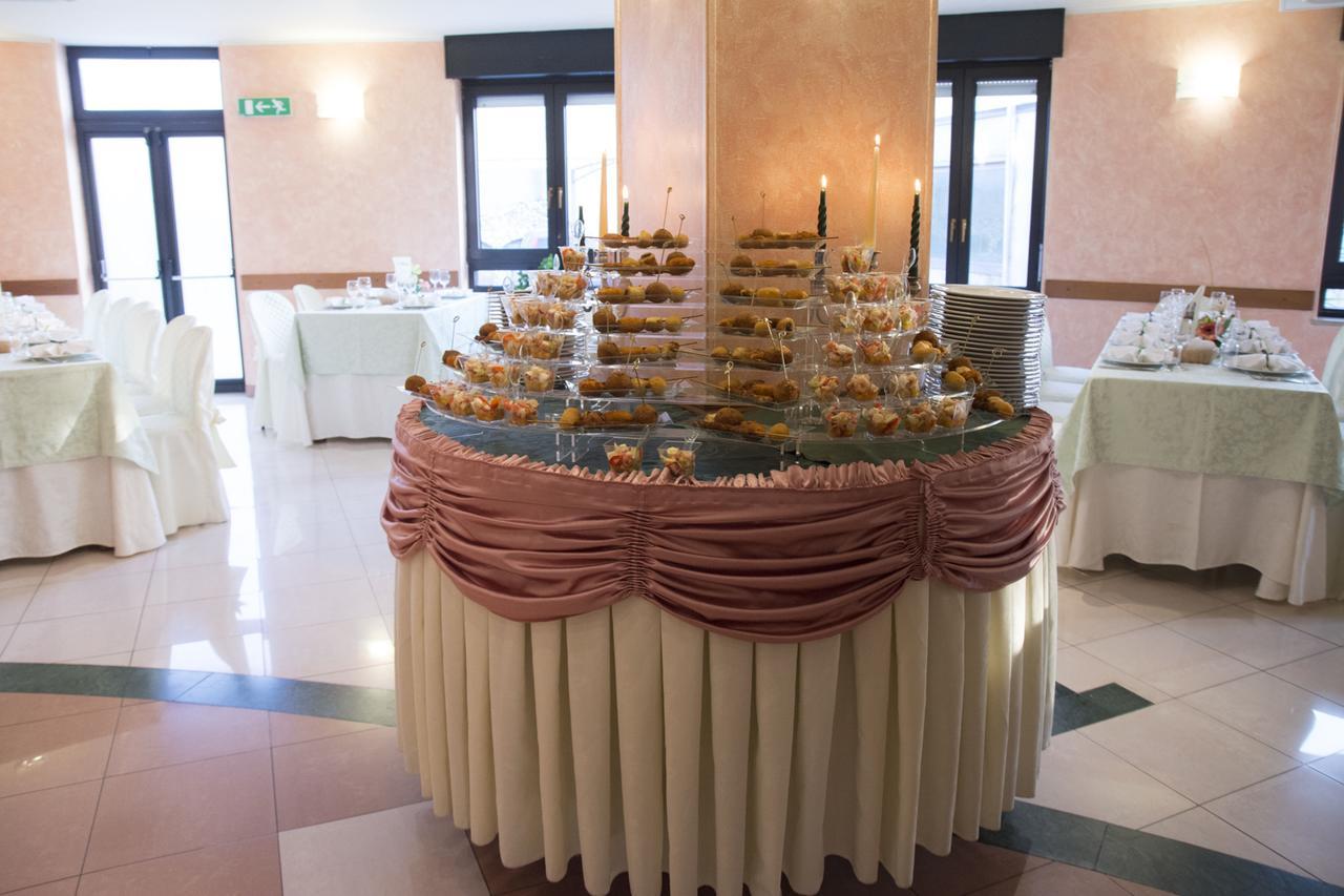Ristorante Albergo Gerardo Di Masi Caposele Exteriér fotografie