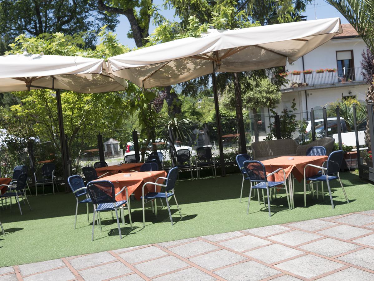 Ristorante Albergo Gerardo Di Masi Caposele Exteriér fotografie